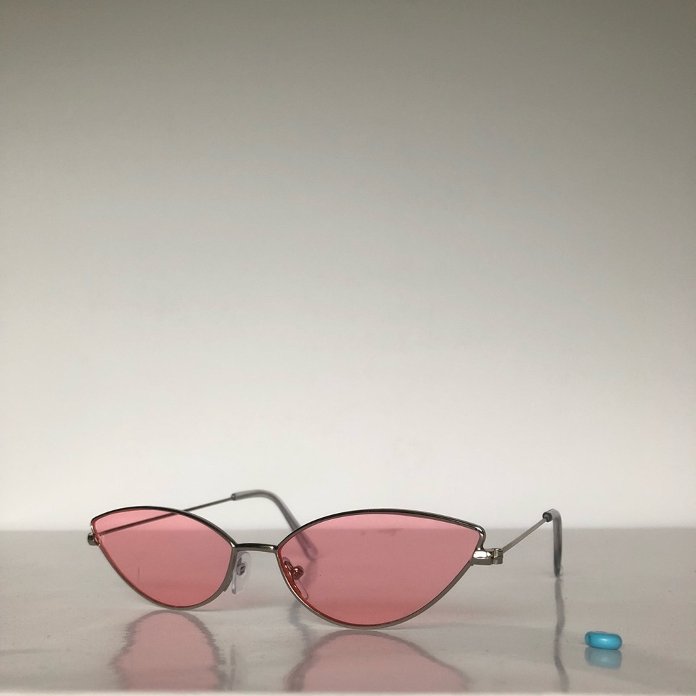 Half Frame Half Rimless Sunglasses - Picture 2 of 5